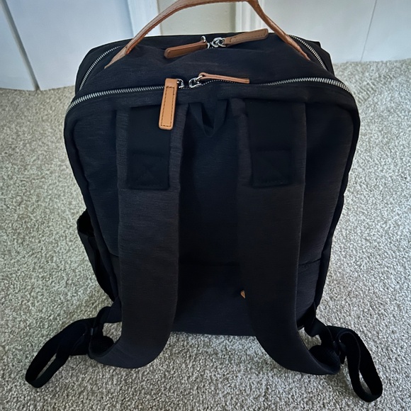 NWOT Nordace laptop backpack - Picture 6 of 9
